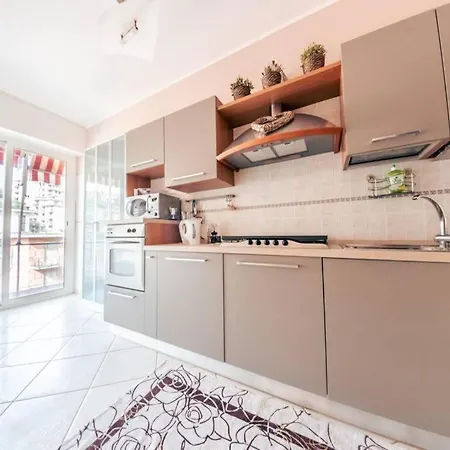 Apartamento Casa Luca Flexyrent - Parking - A C - Wifi Rapallo