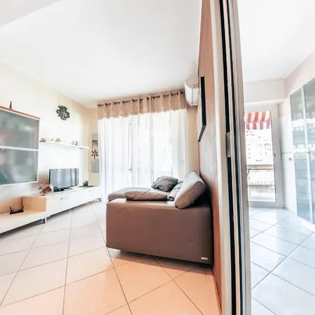 Casa Luca Flexyrent - Parking - A C - Wifi Apartamento Rapallo
