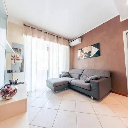 Διαμέρισμα Casa Luca Flexyrent - Parking - A C - Wifi